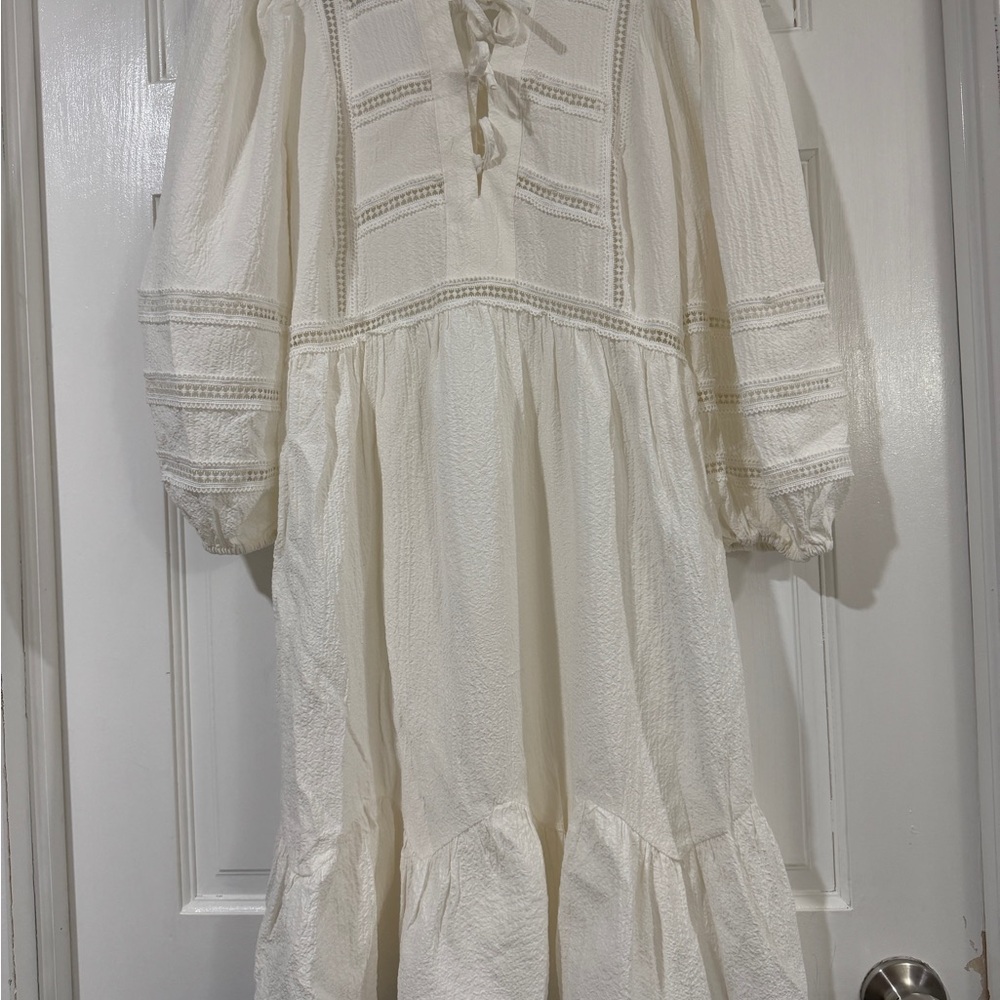 Calvin Klein Off-White Textured Garment